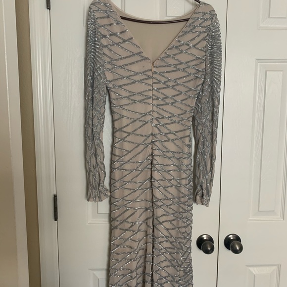 NWOT Akira Chicago Floor Length Sequin Prom Gown - Picture 5 of 9